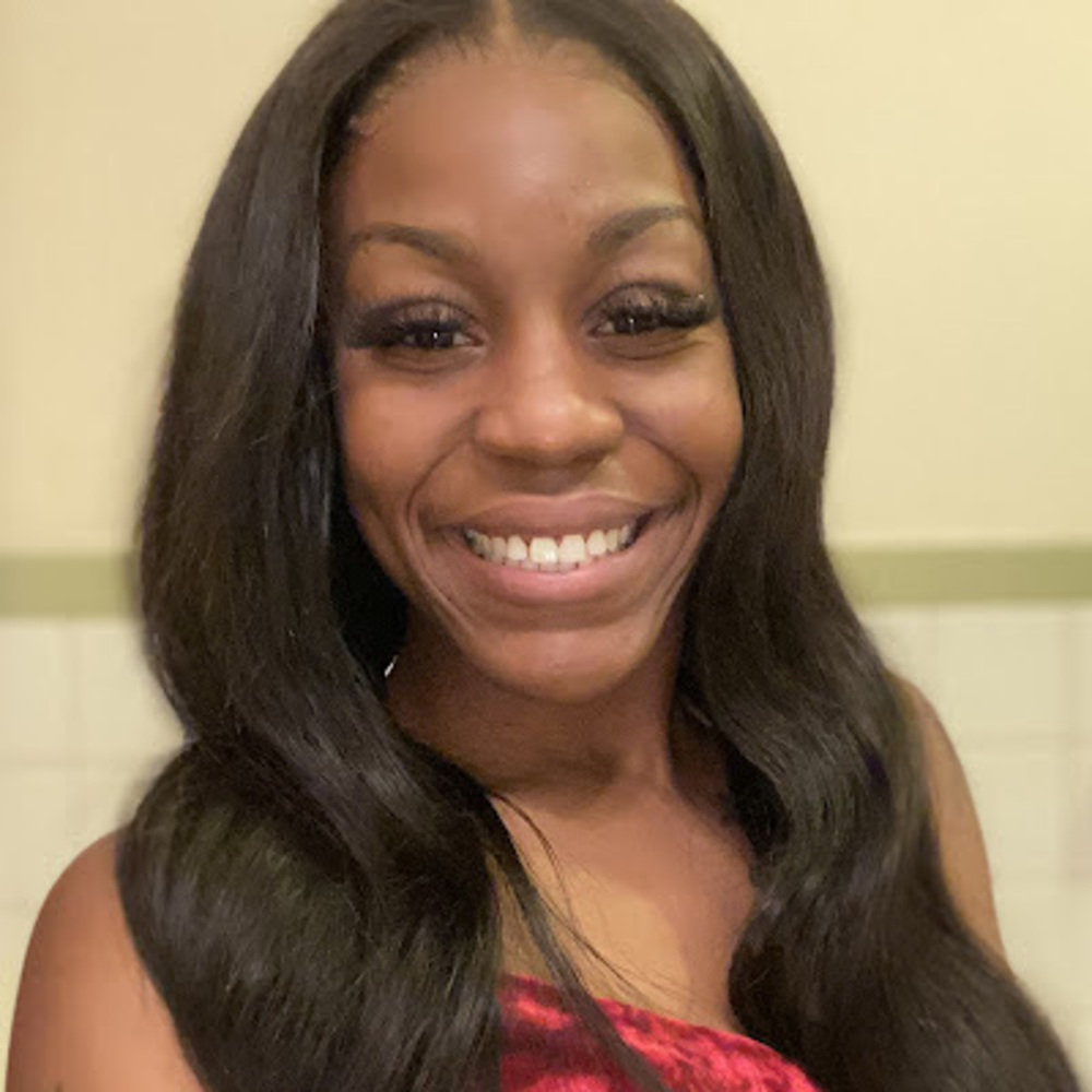 Meet your Posher, Nykema